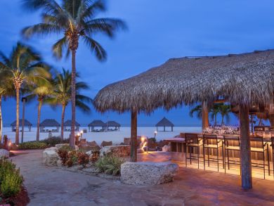 Marco Island Beach resort near by